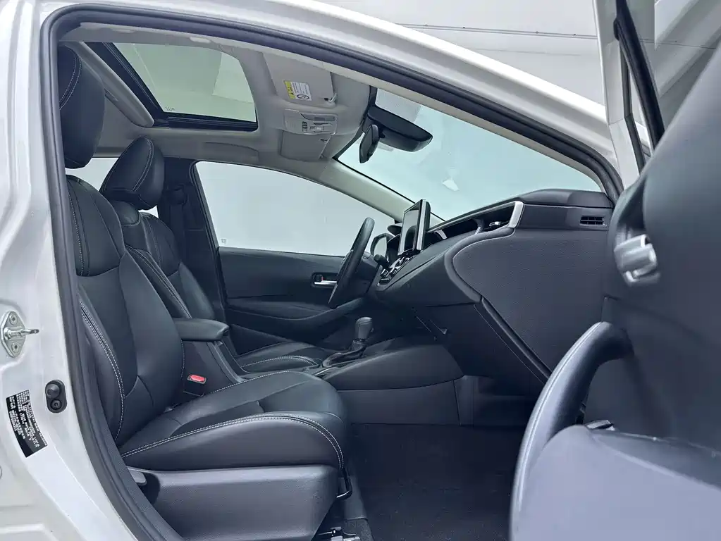 Toyota Corolla — миниатюра 8