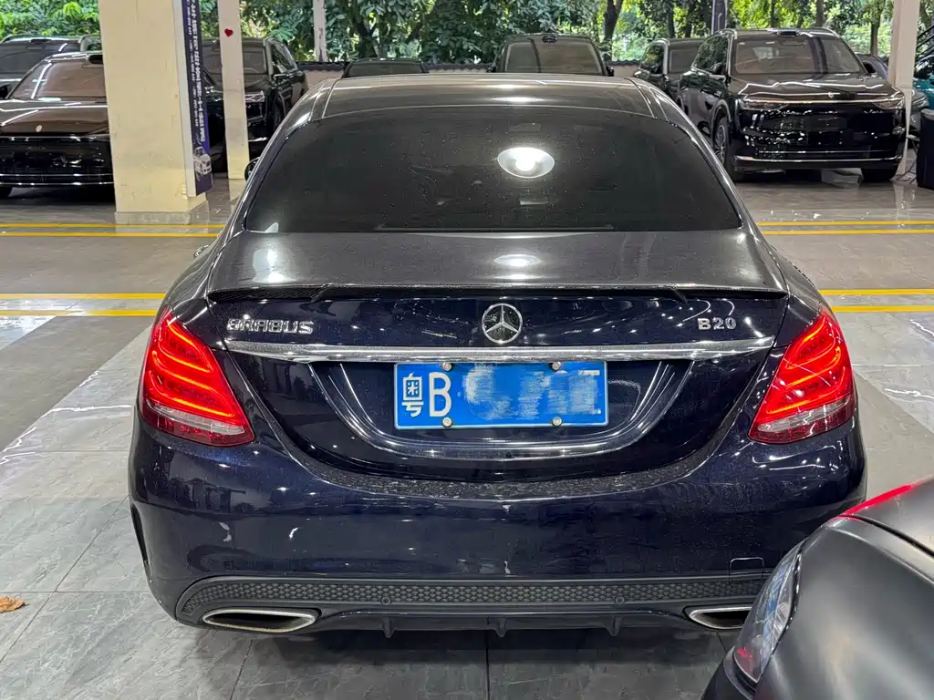 Mercedes-Benz C-Class — миниатюра 10