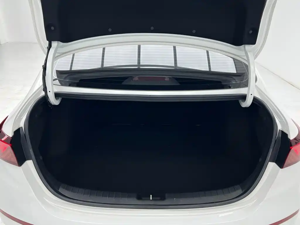 Kia K3 — миниатюра 18