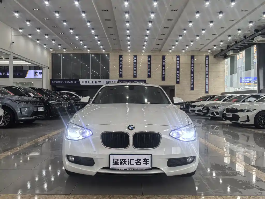BMW 1 Series (Import) — миниатюра 2