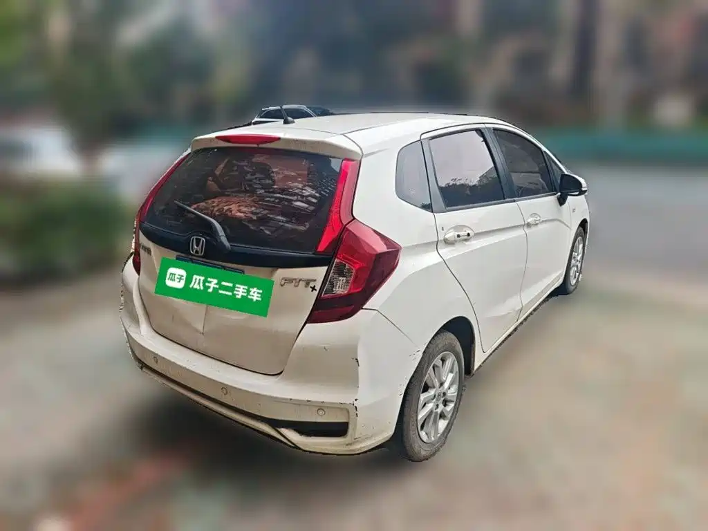 Honda Fit — миниатюра 4