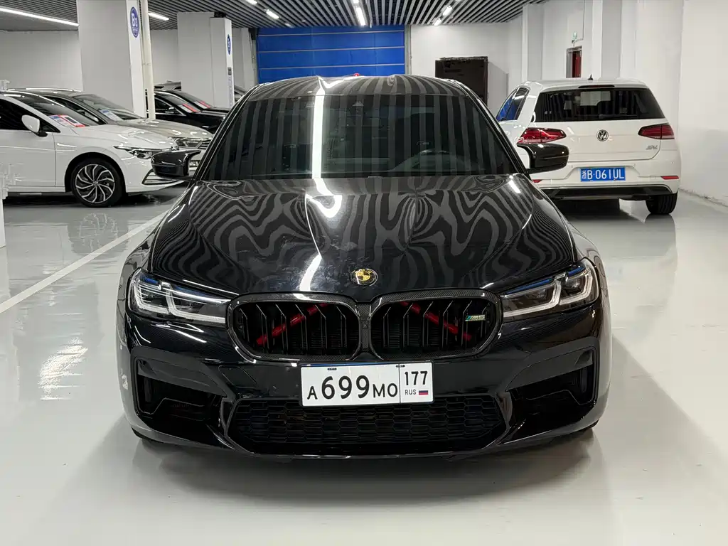 BMW M5 — миниатюра 2