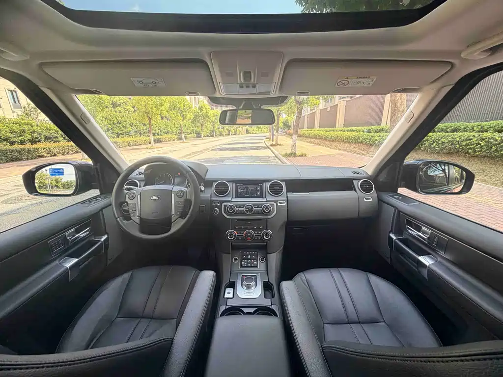 Land Rover Discovery — миниатюра 11