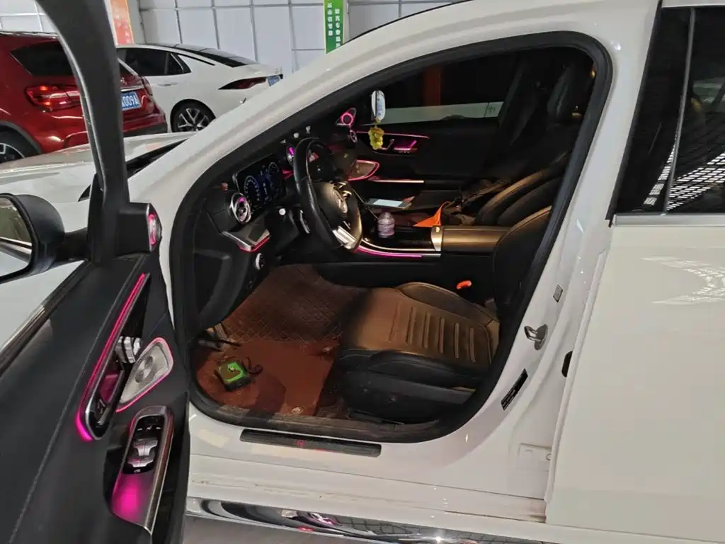 Mercedes-Benz C-Class — миниатюра 15