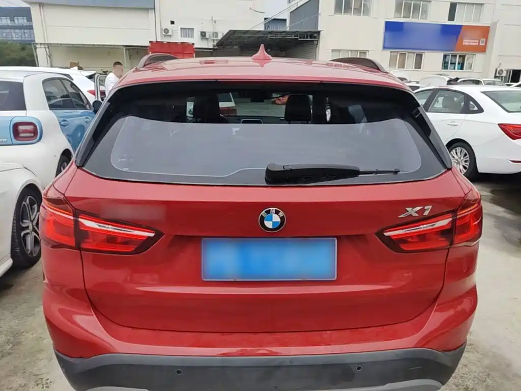 BMW X1 — миниатюра 6
