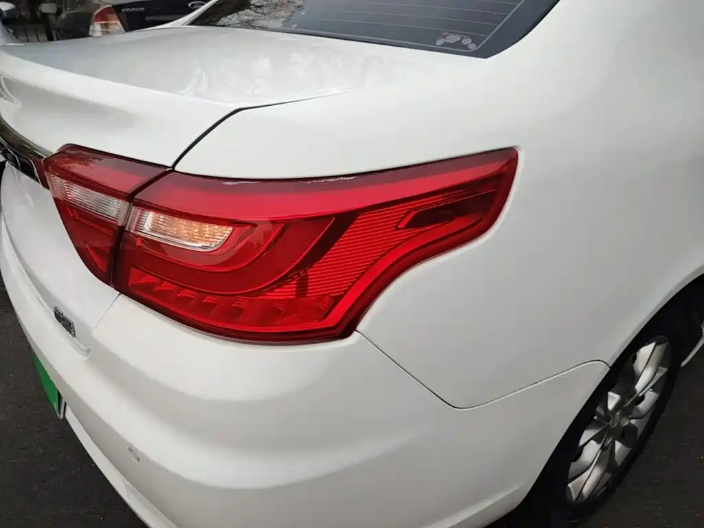 Geely Vision — миниатюра 8