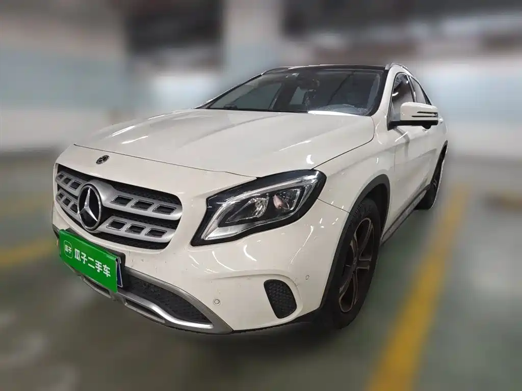 Купить Mercedes-Benz GLA