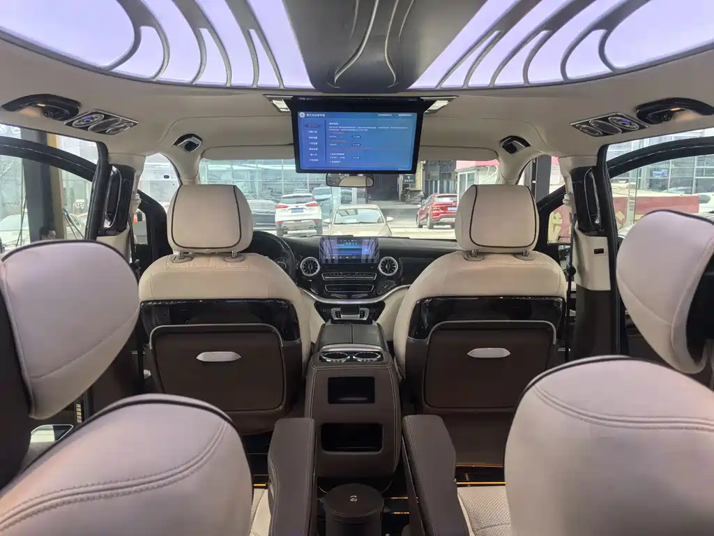 Mercedes-Benz Vito — миниатюра 9