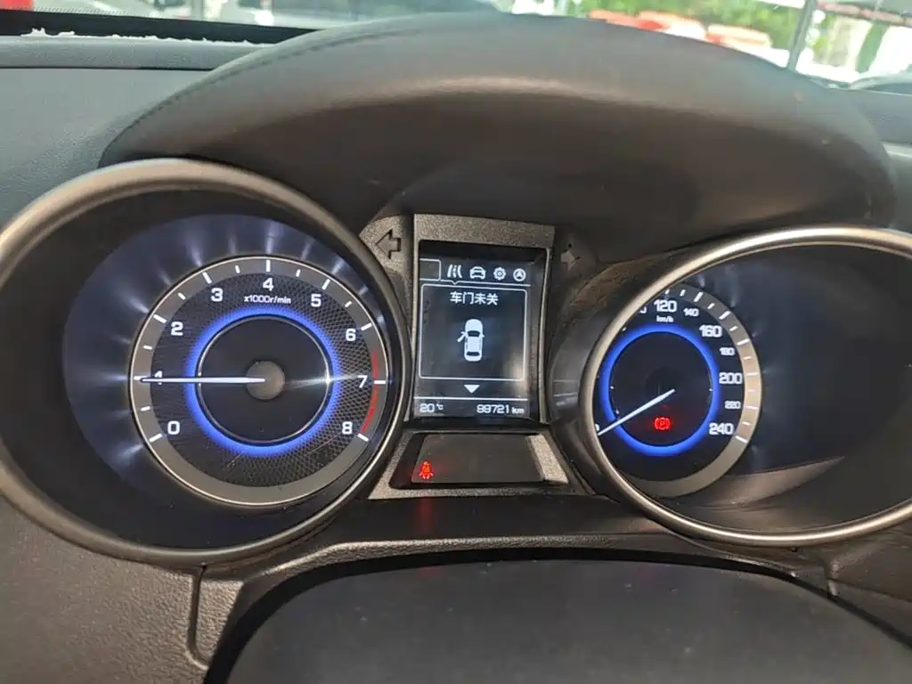 Changan CS35 — миниатюра 12
