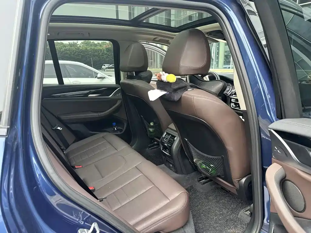 BMW X3 — миниатюра 6