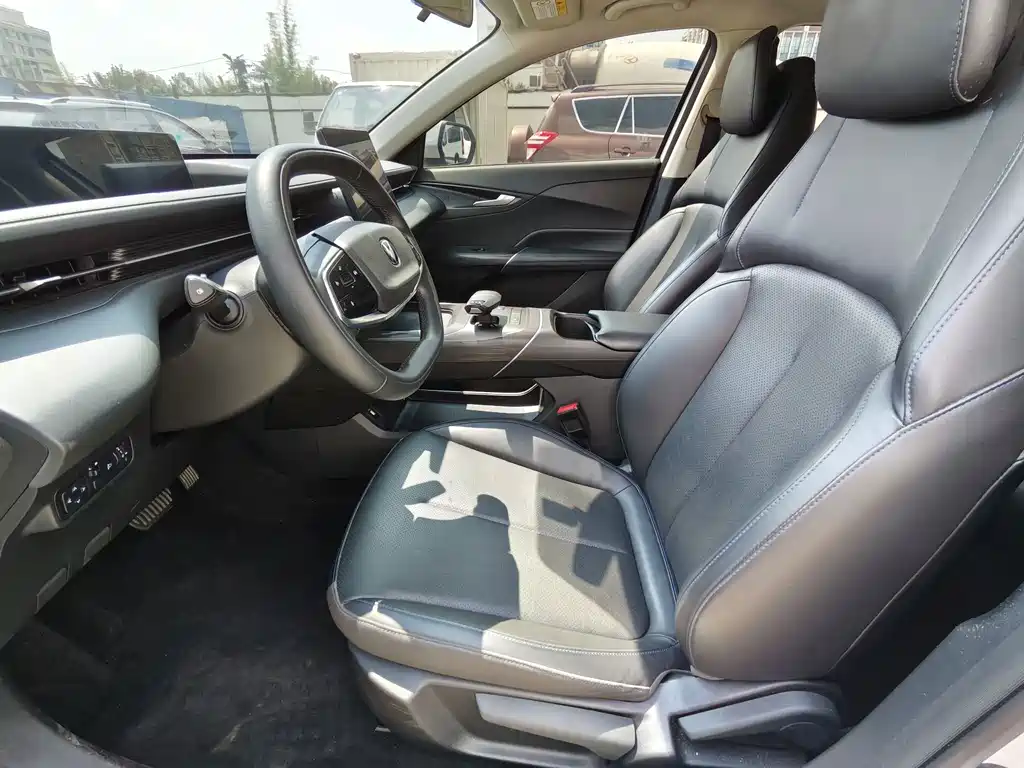 Changan Yida — миниатюра 4
