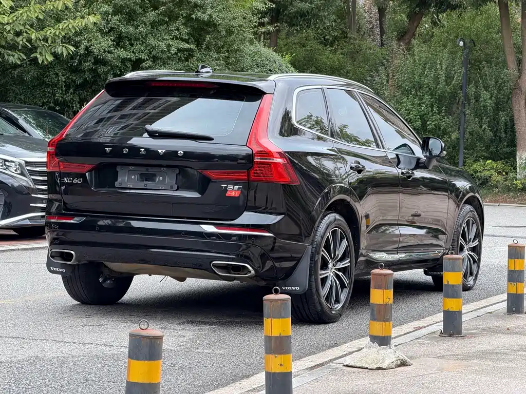 Volvo XC60 — миниатюра 7