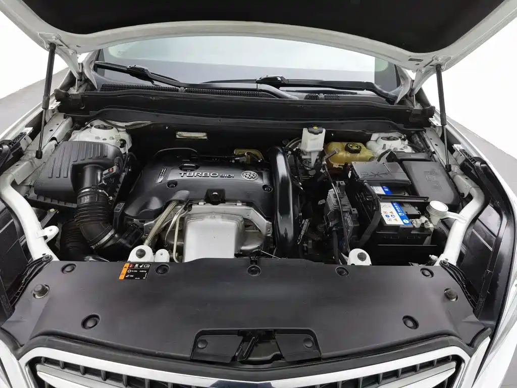 Buick Envision Plus — миниатюра 6
