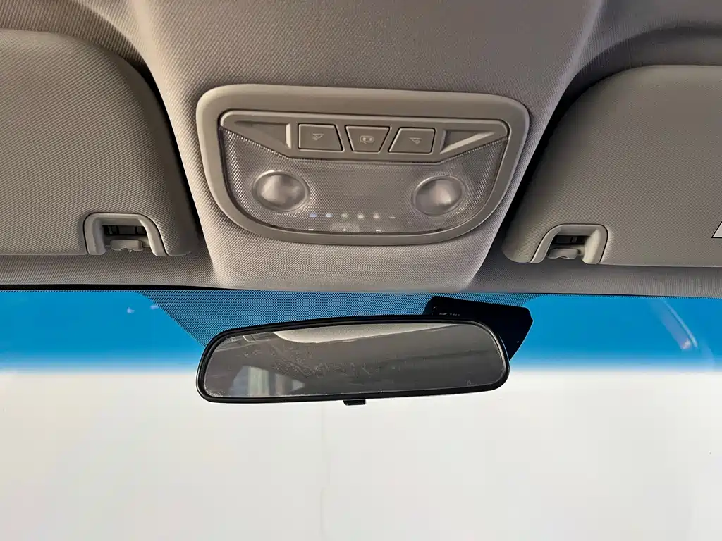 Geely Vision X1 — миниатюра 16