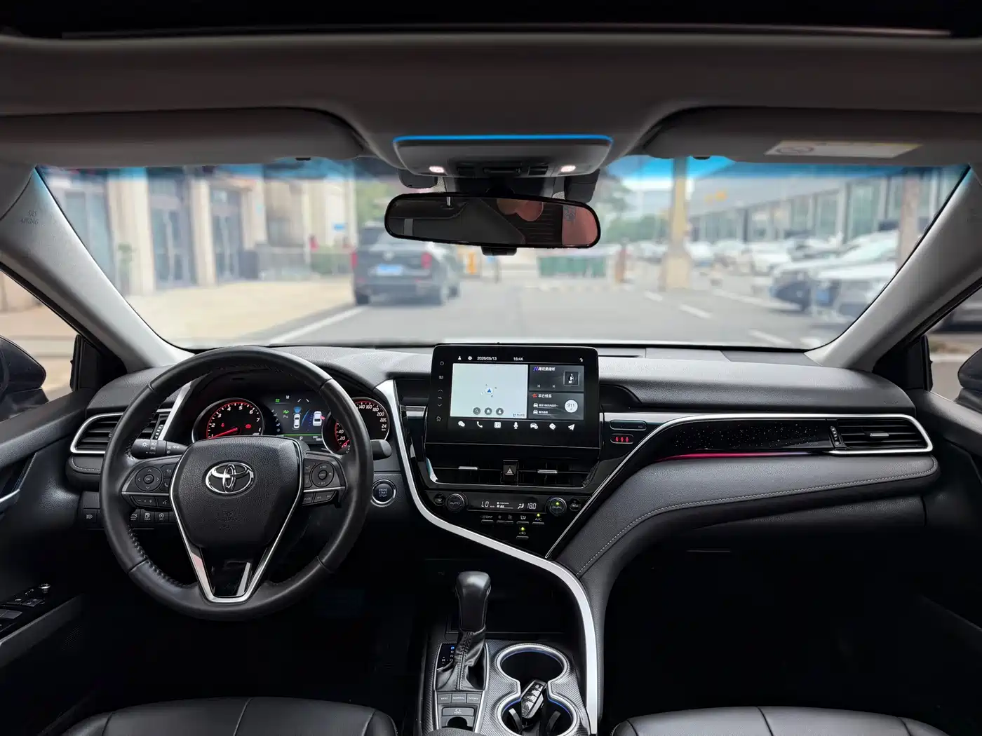 Toyota Camry 2023 Черный из Китая