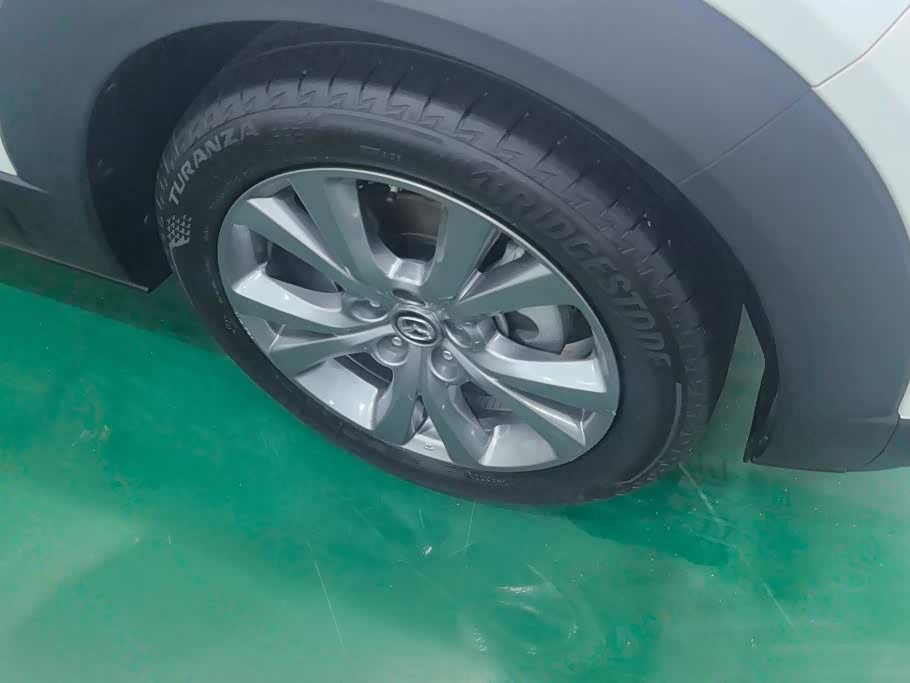 Mazda CX-30 2.0 л 2022 г. Белый, пробег 45500 км