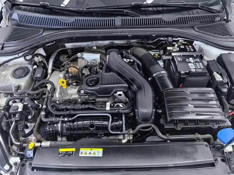 Volkswagen Sagitar — миниатюра 10
