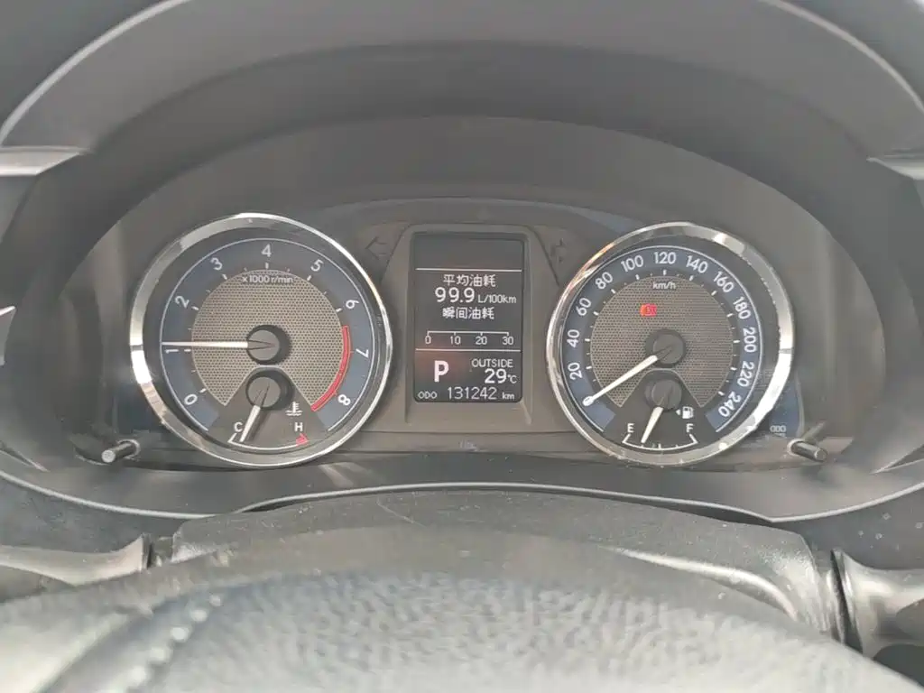 Toyota Corolla — миниатюра 12