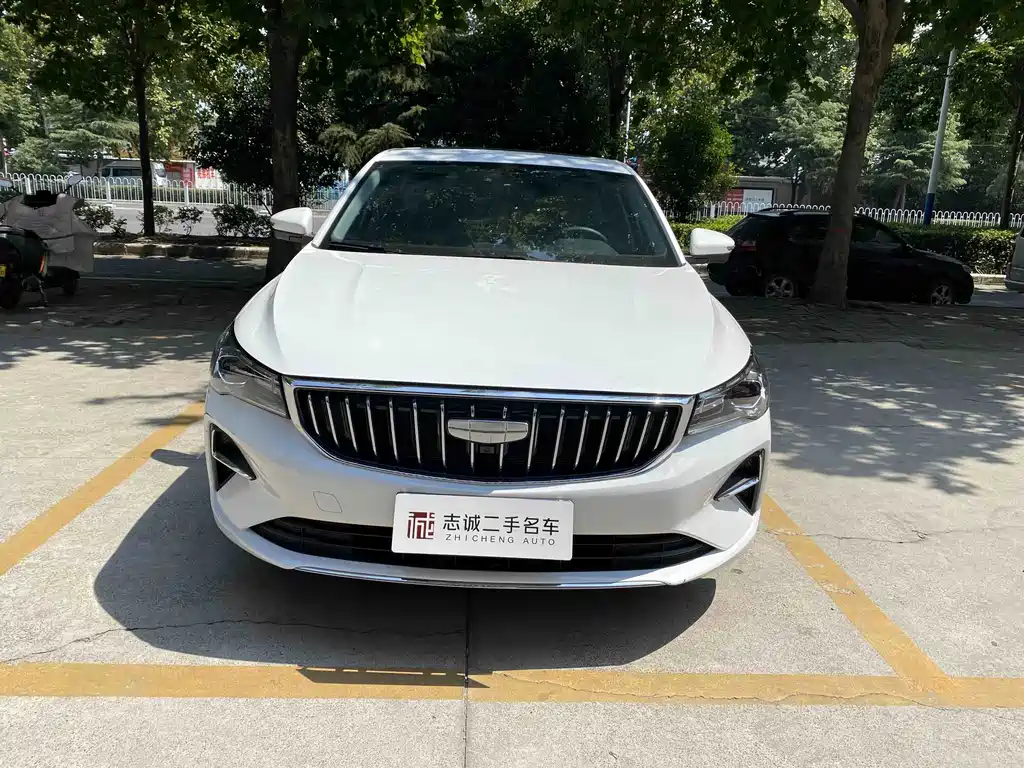 Geely Emgrand — миниатюра 2