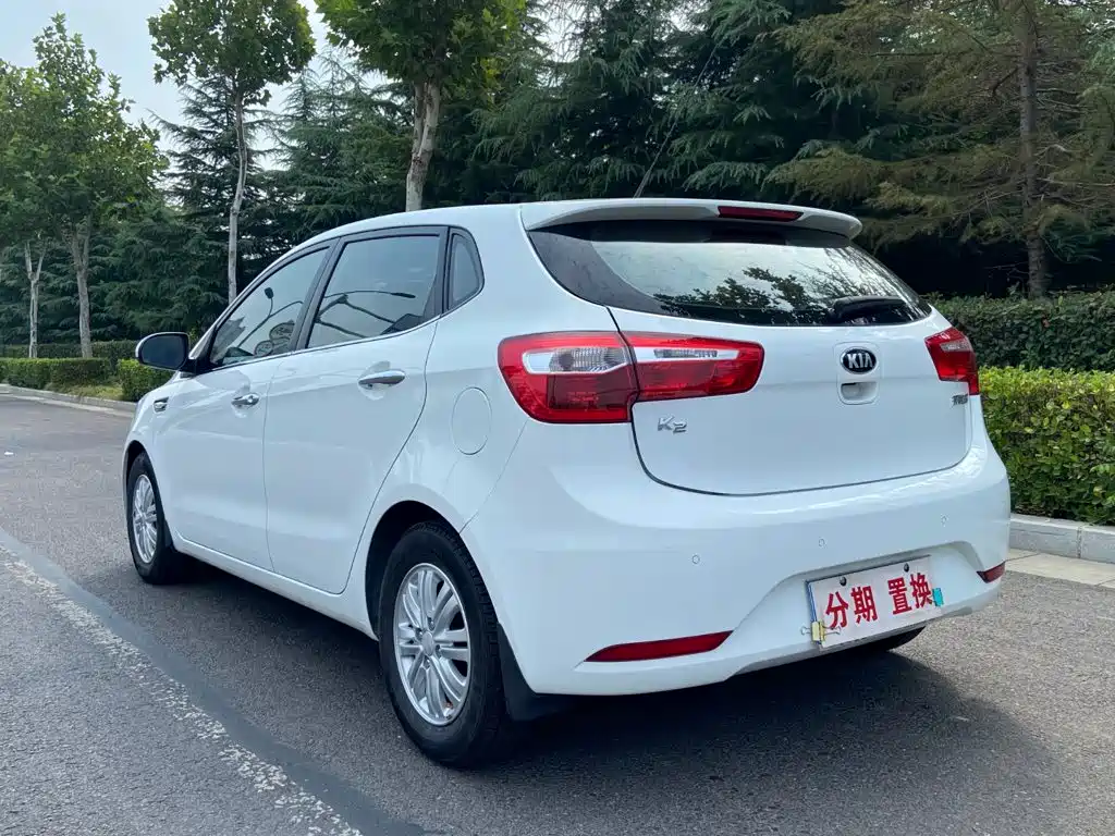 Kia K2 — миниатюра 14