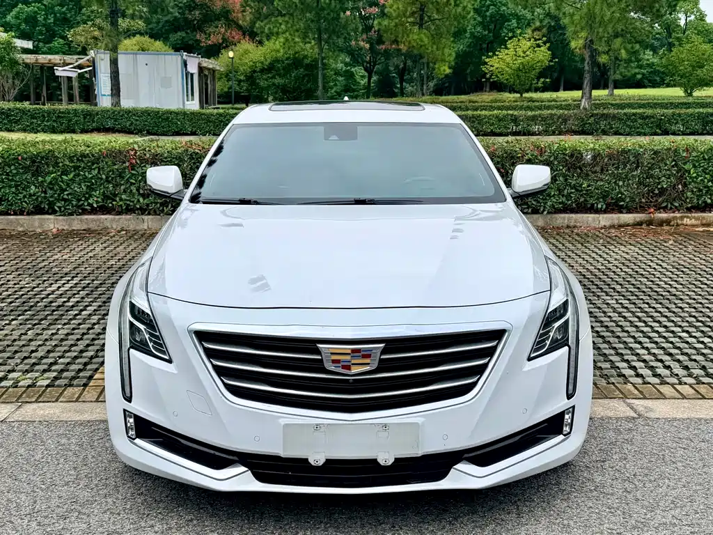 Cadillac CT6 — миниатюра 2