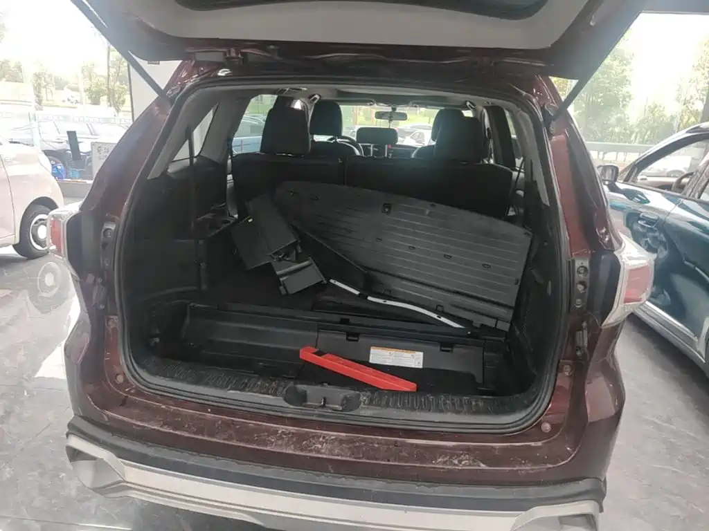 Toyota Highlander — миниатюра 19
