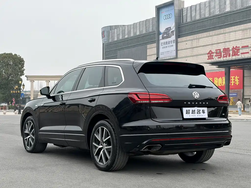 Volkswagen Touareg — миниатюра 5