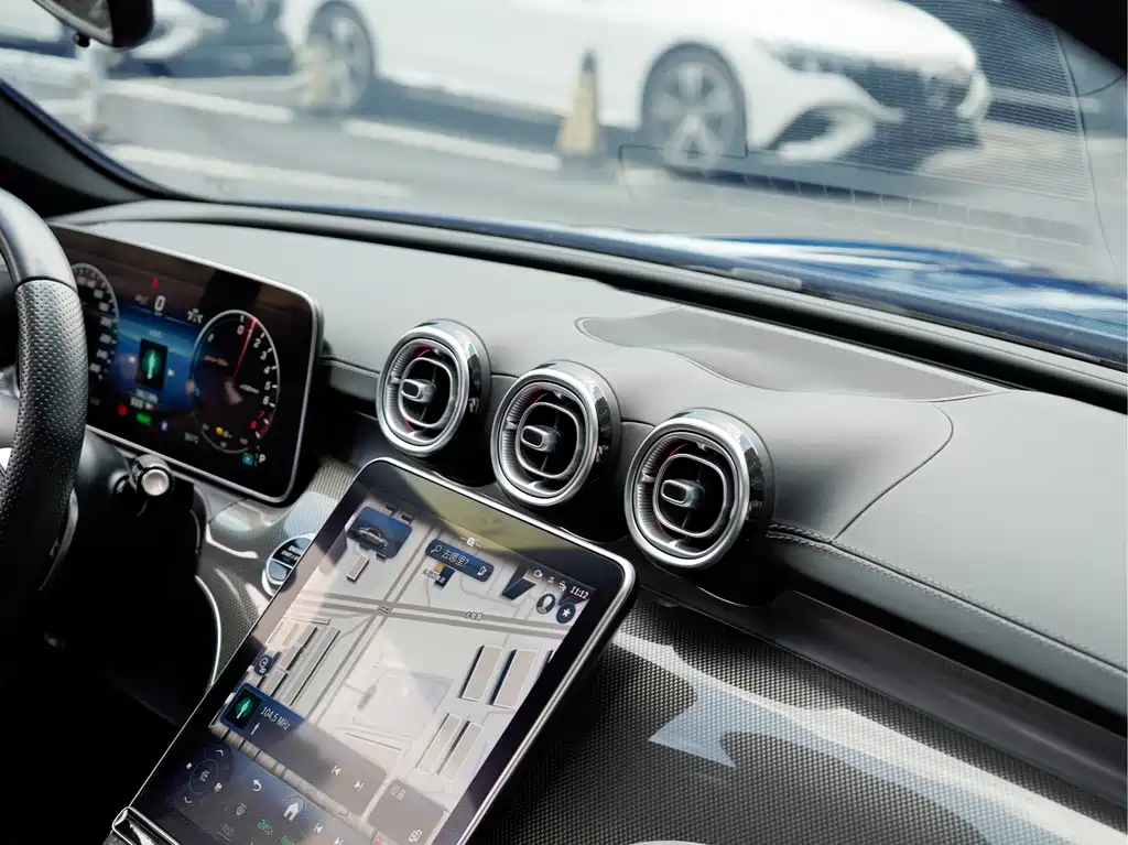 Mercedes-Benz C-Class New Energy — миниатюра 17