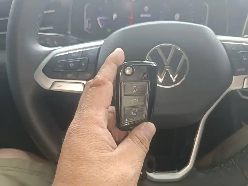 Volkswagen Sagitar — миниатюра 9
