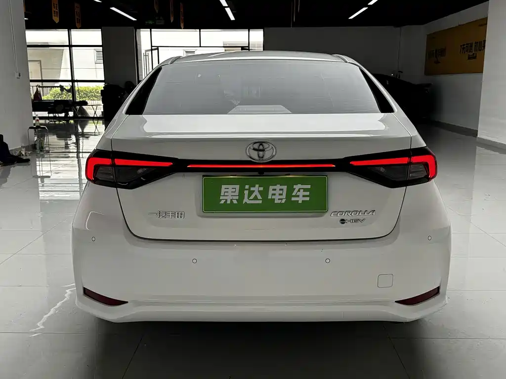 Toyota Corolla — миниатюра 5