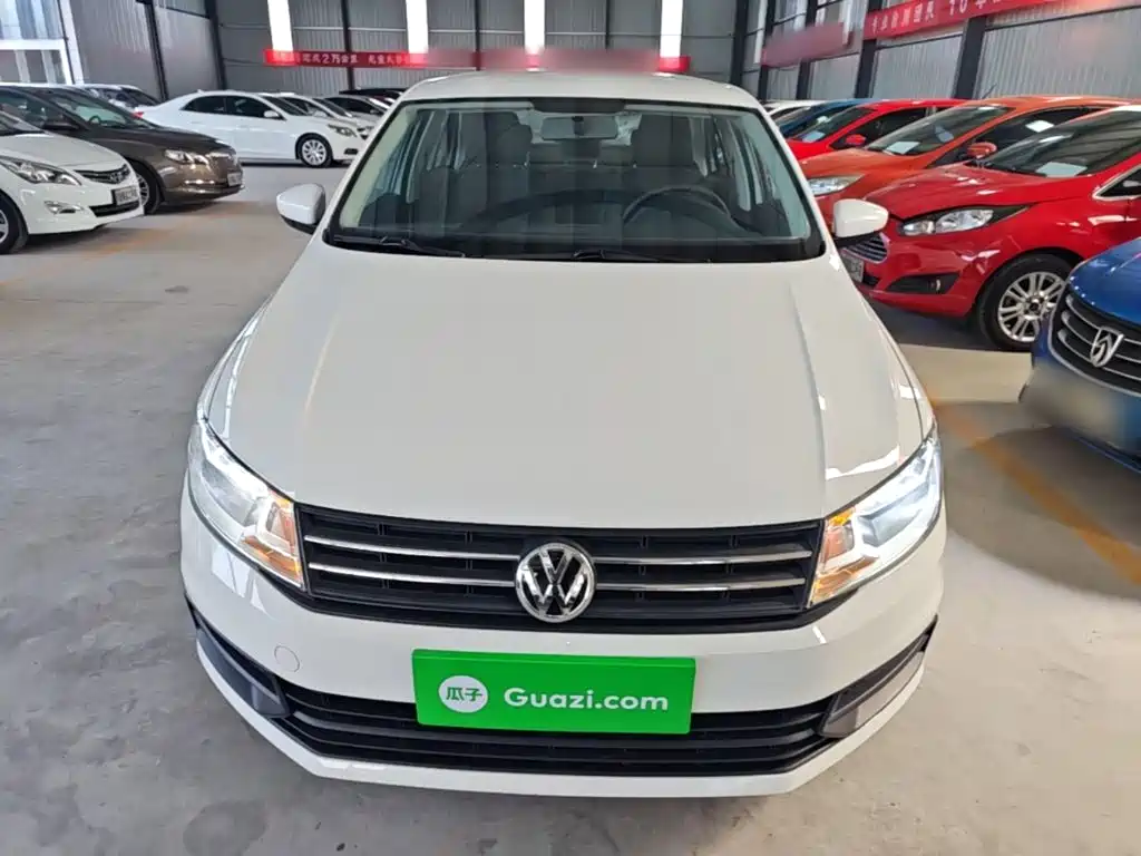 Volkswagen Santana — миниатюра 3