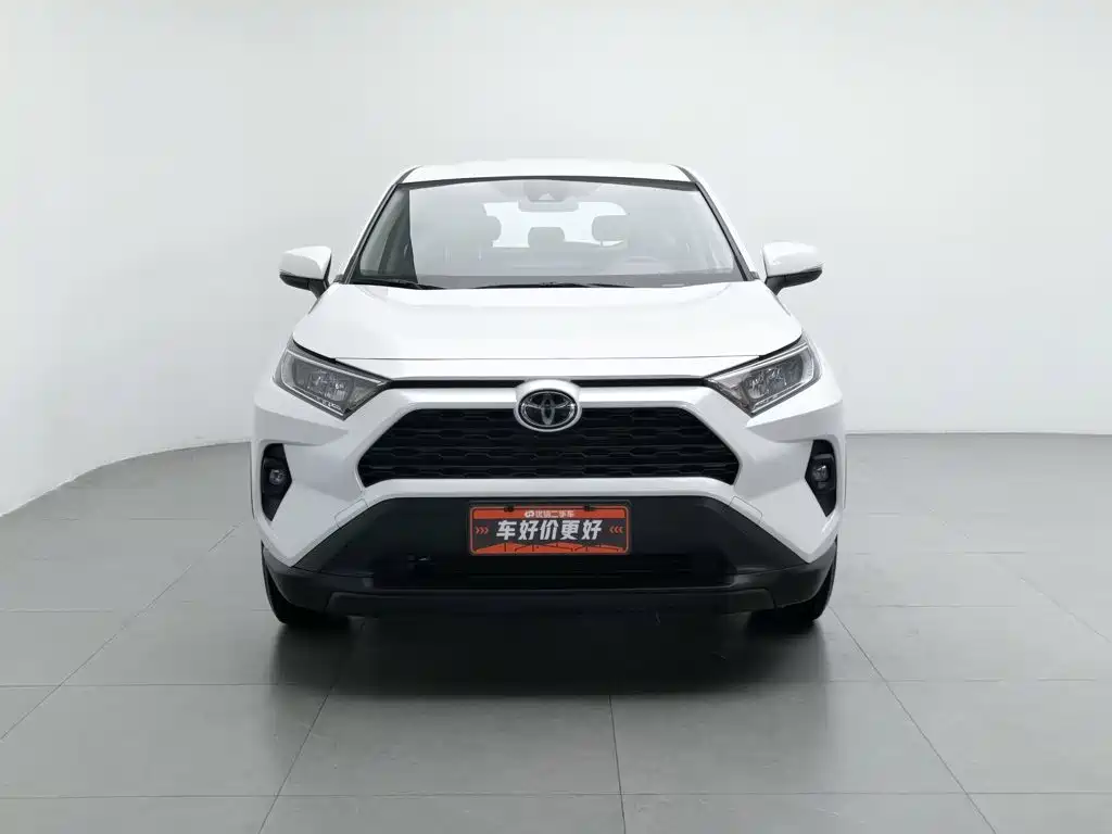 Toyota RAV4 — миниатюра 3