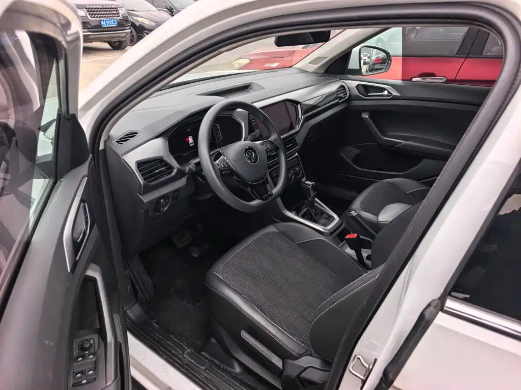Volkswagen T-Cross — миниатюра 8