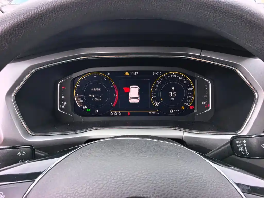 Volkswagen T-Cross — миниатюра 12