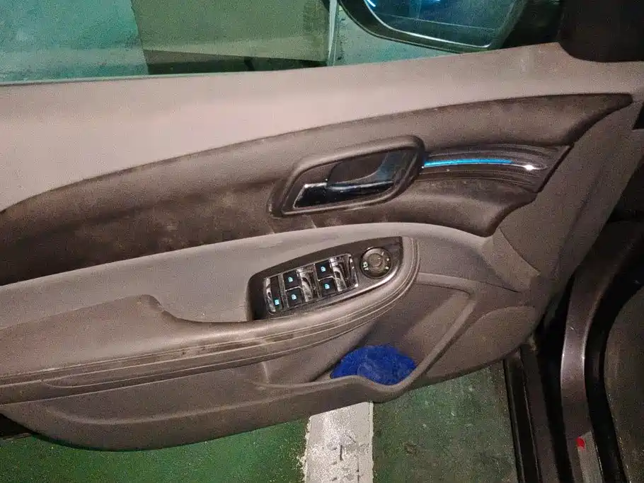 Chevrolet Malibu — миниатюра 7