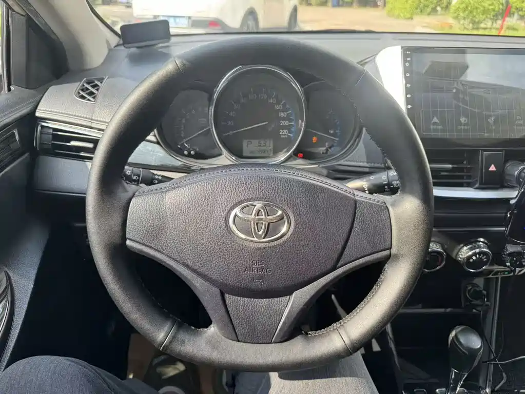 Toyota Vios FS — миниатюра 4