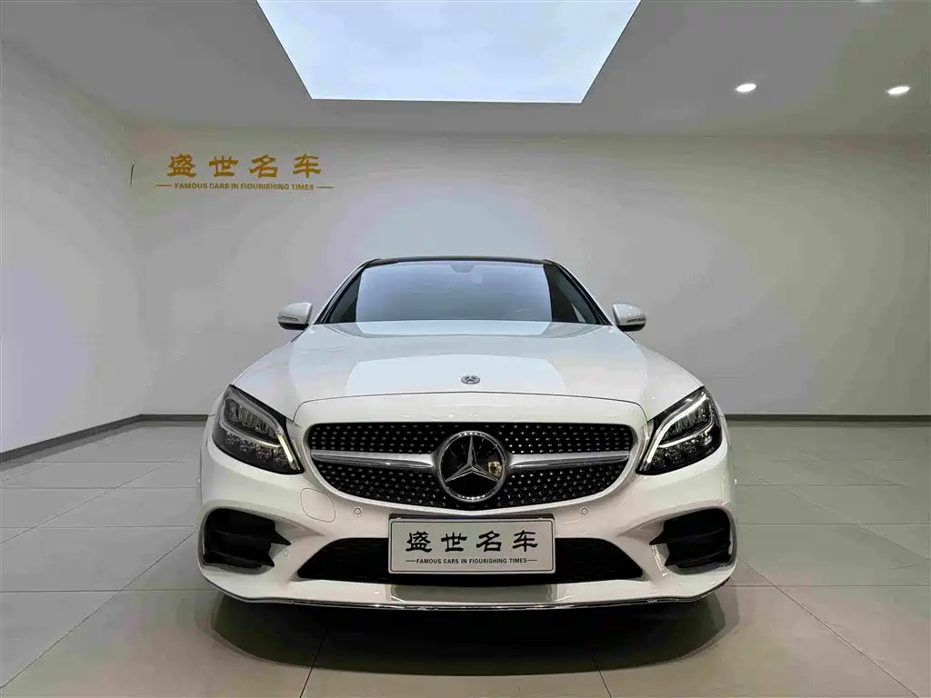 Mercedes-Benz C-Class — миниатюра 2