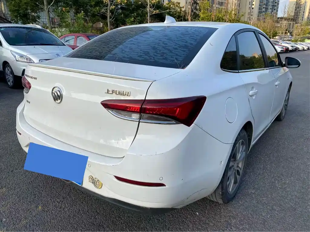 Buick Excelle — миниатюра 9