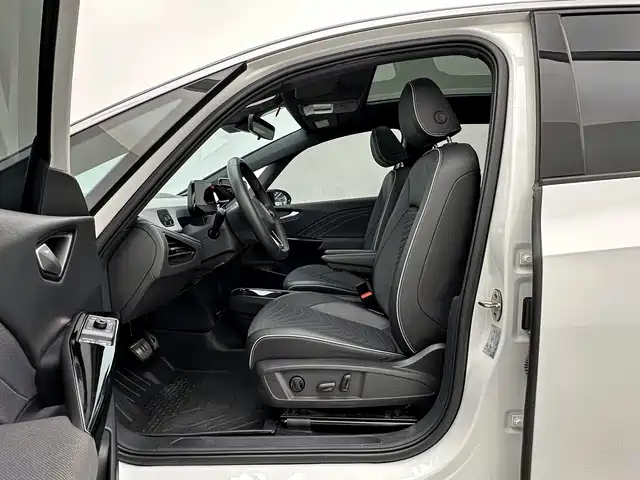 Volkswagen ID.3 — миниатюра 12