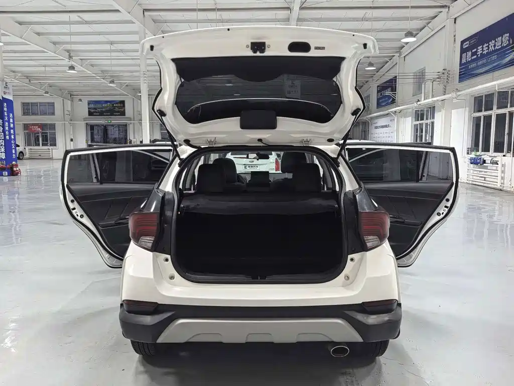 Toyota Yaris L — миниатюра 15