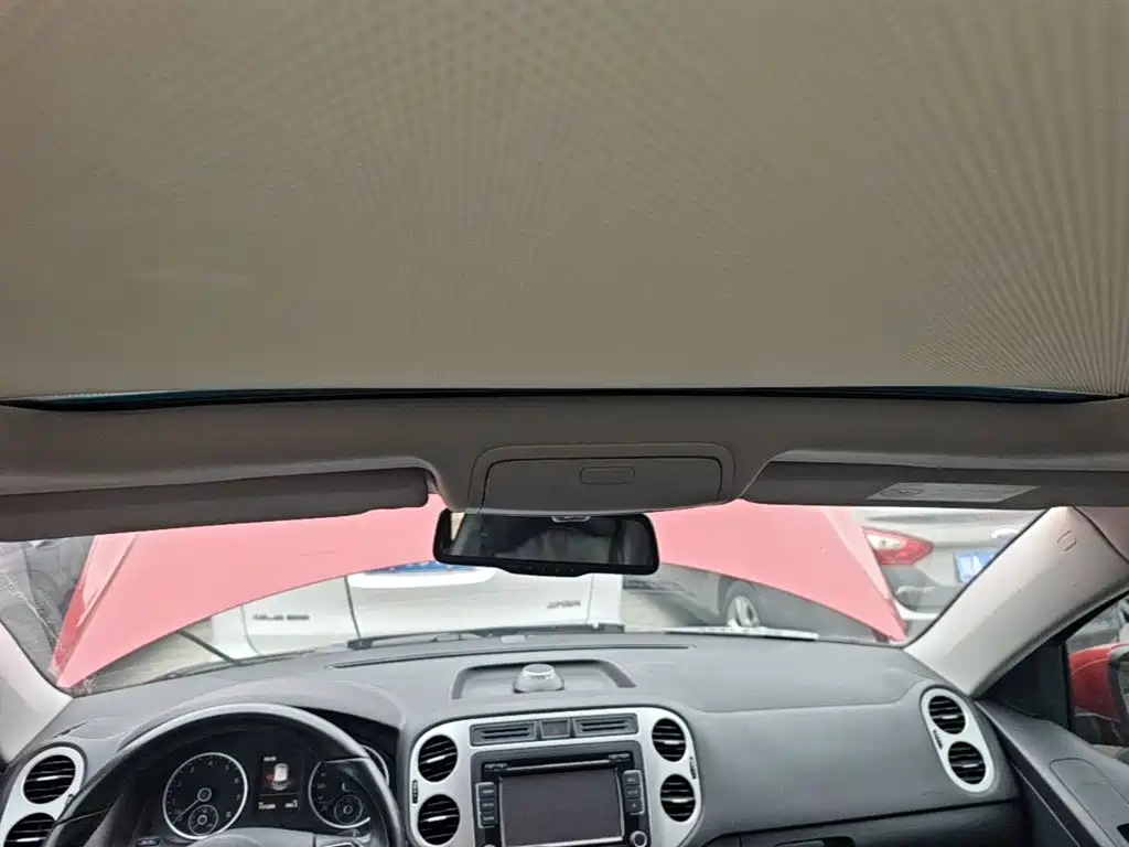 Volkswagen Tiguan — миниатюра 18