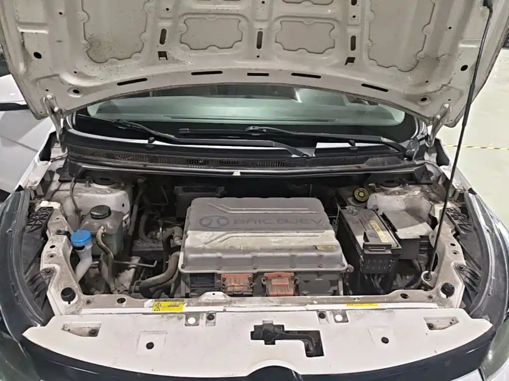 BAIC New Energy EC5 — миниатюра 20