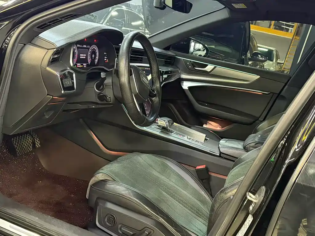 Audi A6L — миниатюра 7