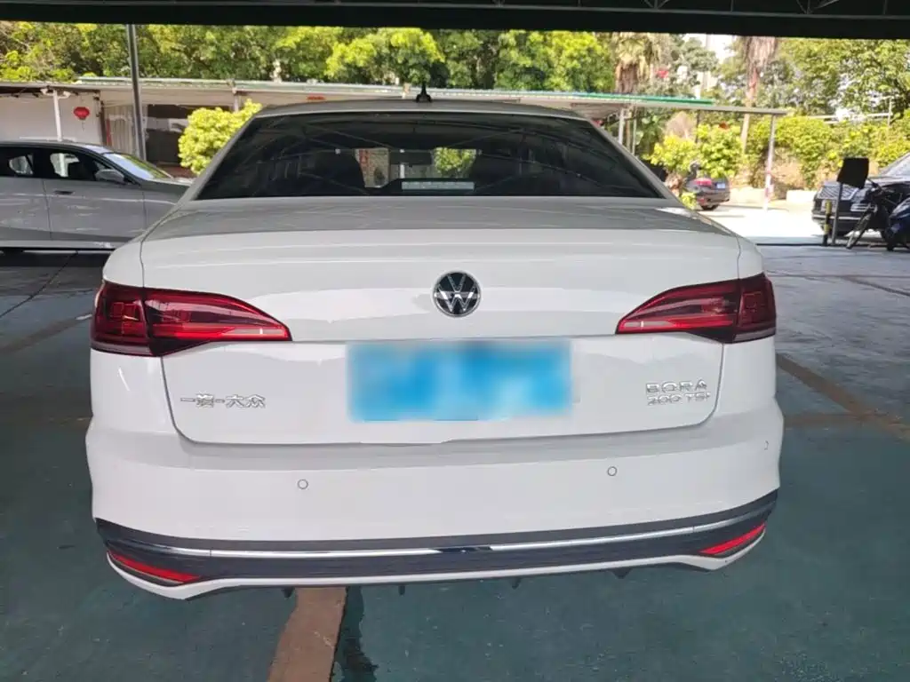 Volkswagen Bora — миниатюра 6