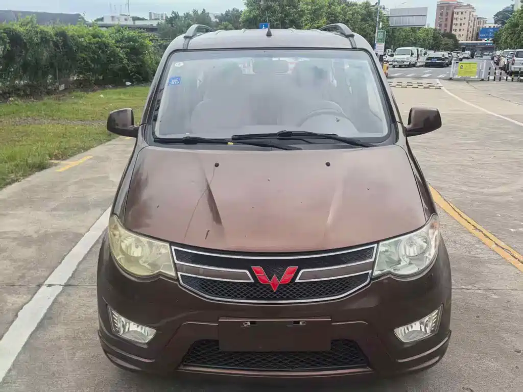Wuling Hongguang — миниатюра 3