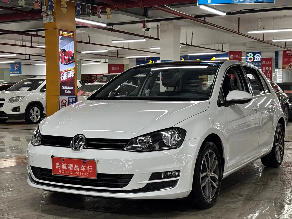 Volkswagen Golf 2016 230TSI AT Luxury