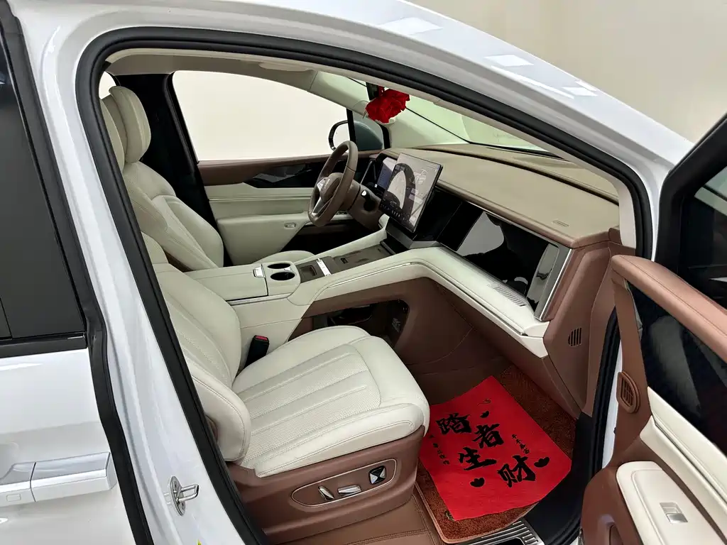 BYD Xia — миниатюра 33