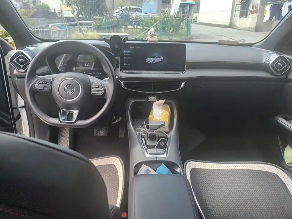 MG MG5 — миниатюра 13