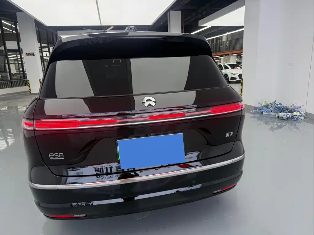 NIO ES8 — миниатюра 14