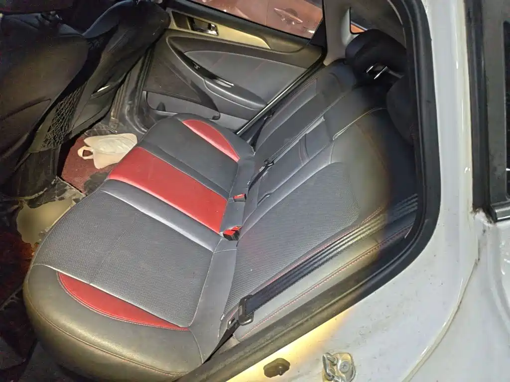 Changan Eado XT — миниатюра 17